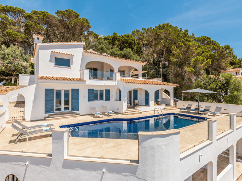 La mejor villa en la playa o con vistas al mar en Menorca (2026) VN512 Son Bou