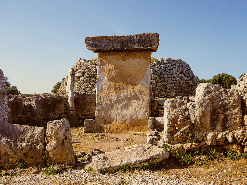 romantic ruins