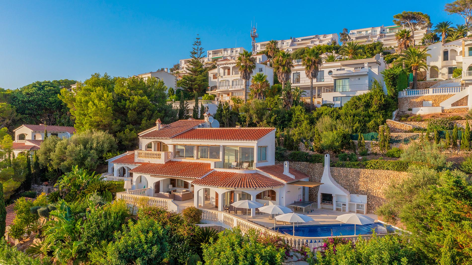 Villa en Son Bou con vistas al mar