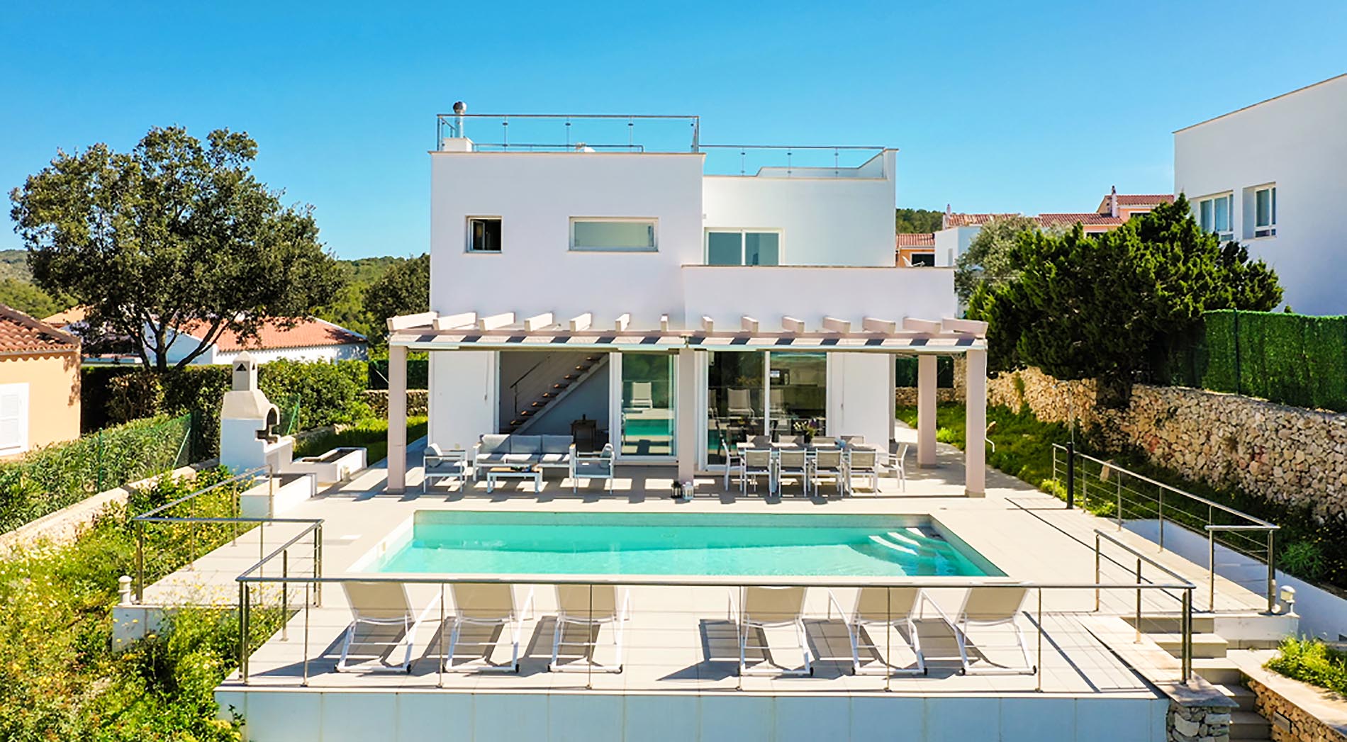 Villa cerca de Son Bou con vistas al mar