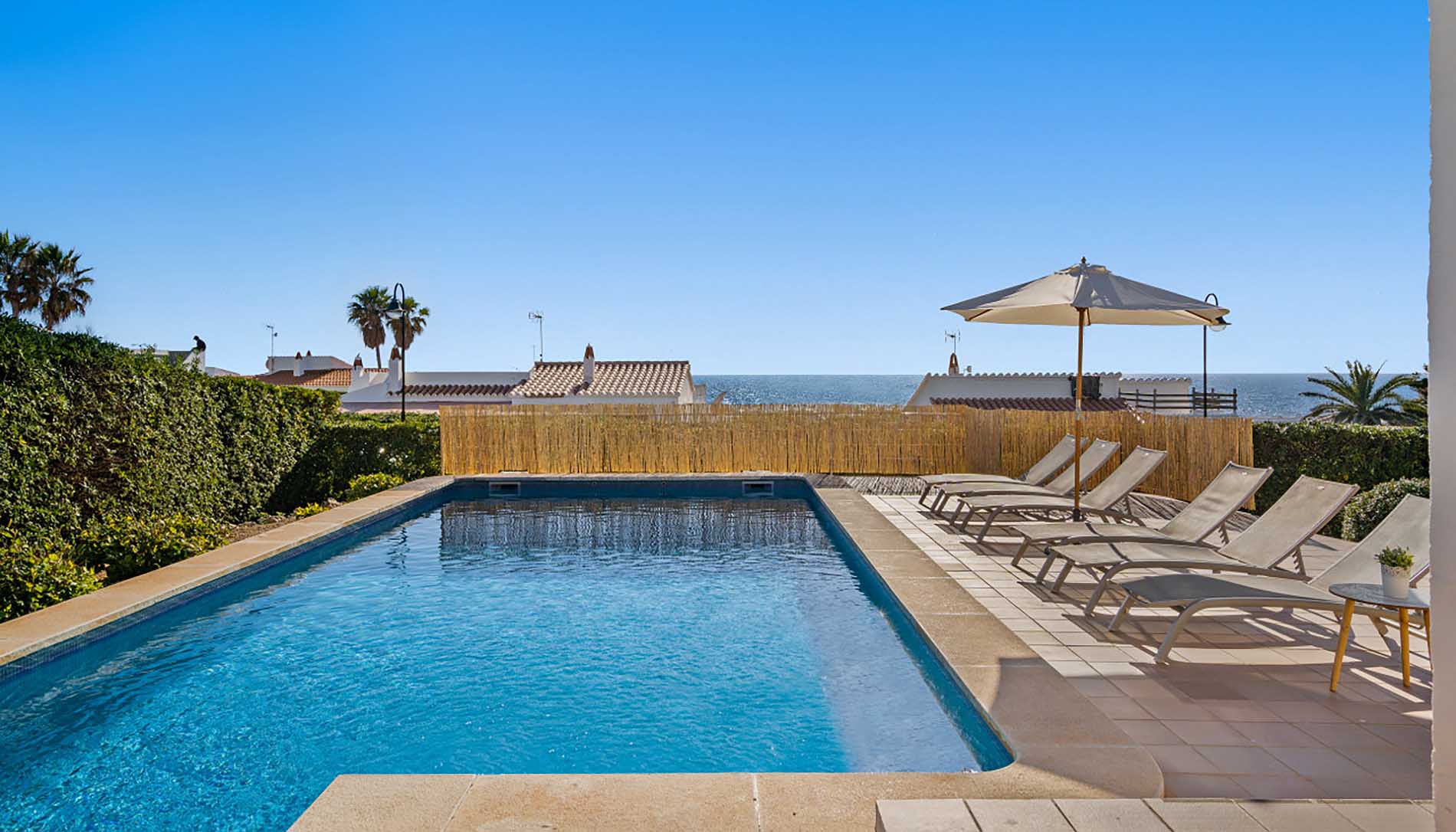 Villa familiar con piscina privada en Binibeca, Menorca