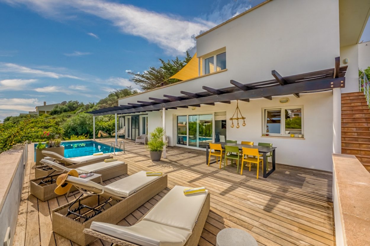 Villas con piscina privada en Cala Llonga, Puerto de Mahón