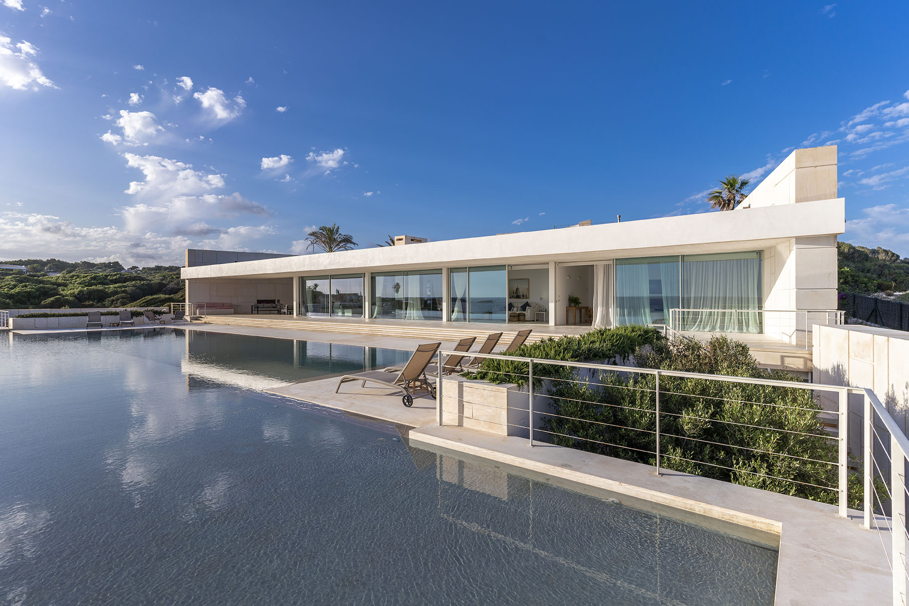 Impresionante chalet en alquiler con piscina de 40 metros en Menorca